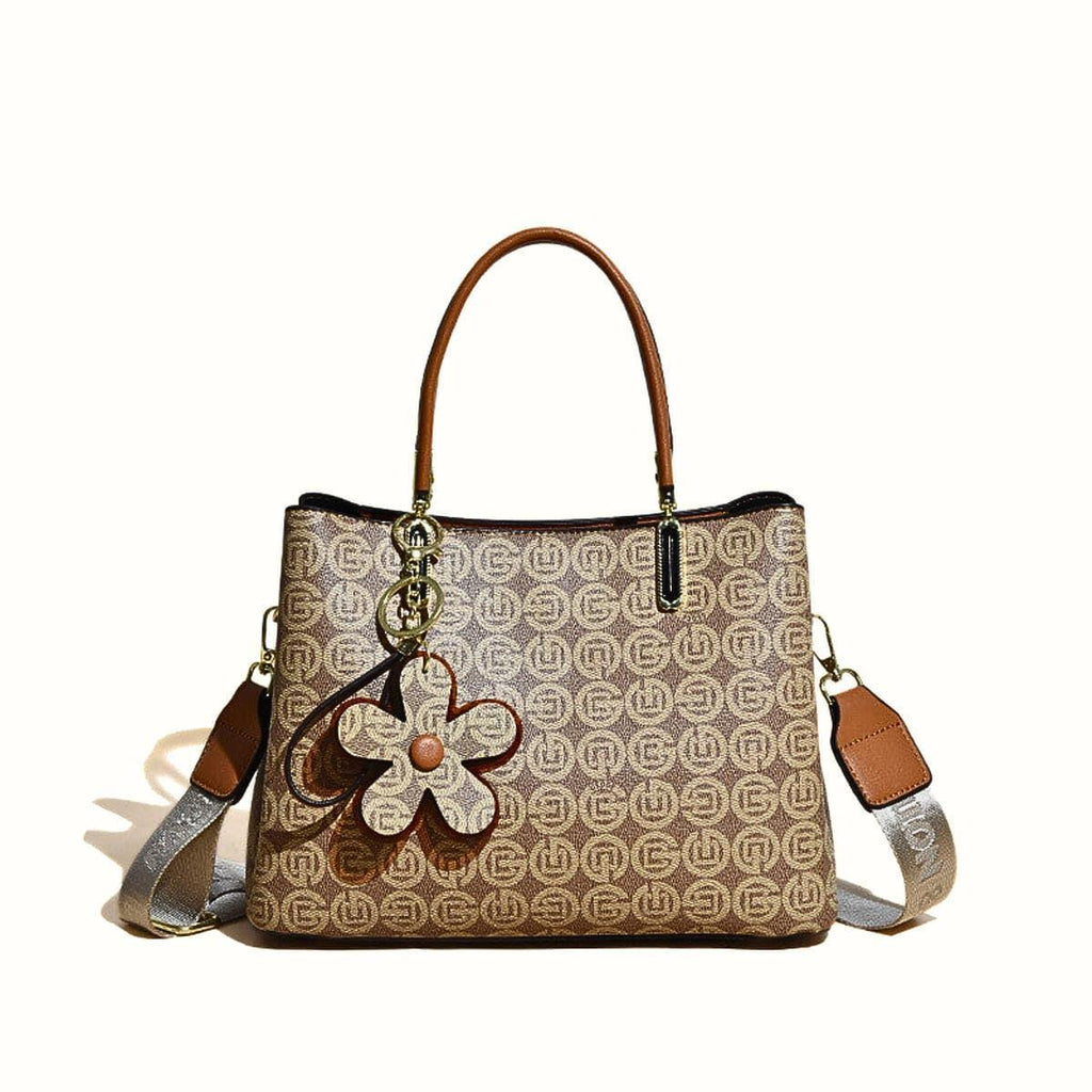 Monogramm Handtasche Damen – Tote Bag mit Blumenanhänger - LyneaAya