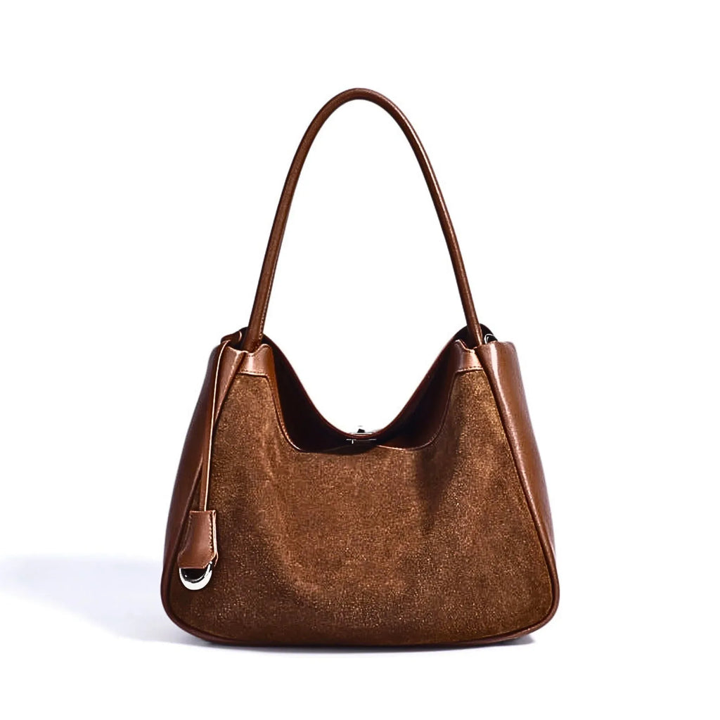 Vielseitige Leder-Schultertasche aus mattem Rindsleder - LyneaAya
